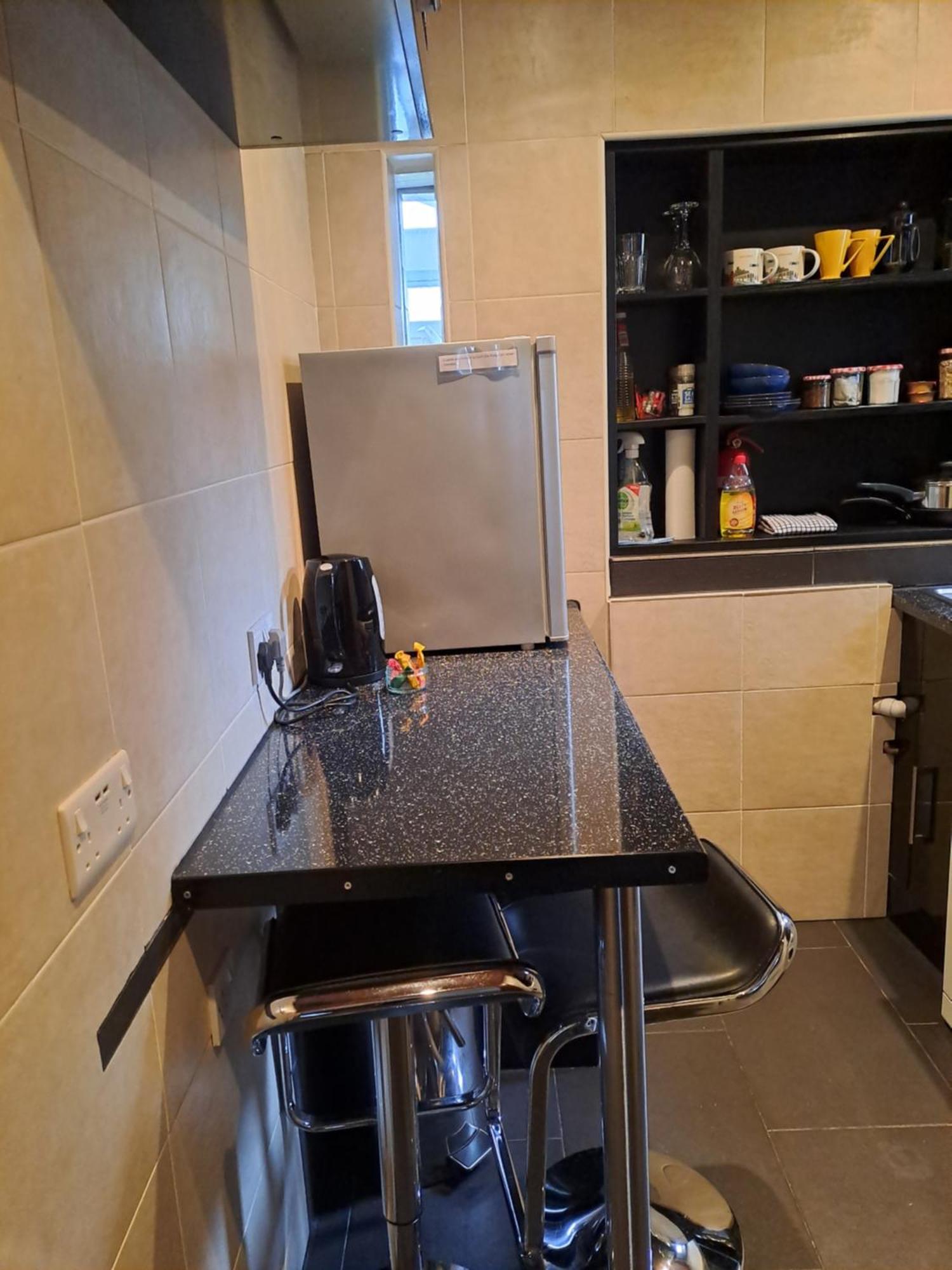 Quiet Comfortable Patcham Studio Free Parking Hallway Shared With Host Apartment Brighton ภายนอก รูปภาพ